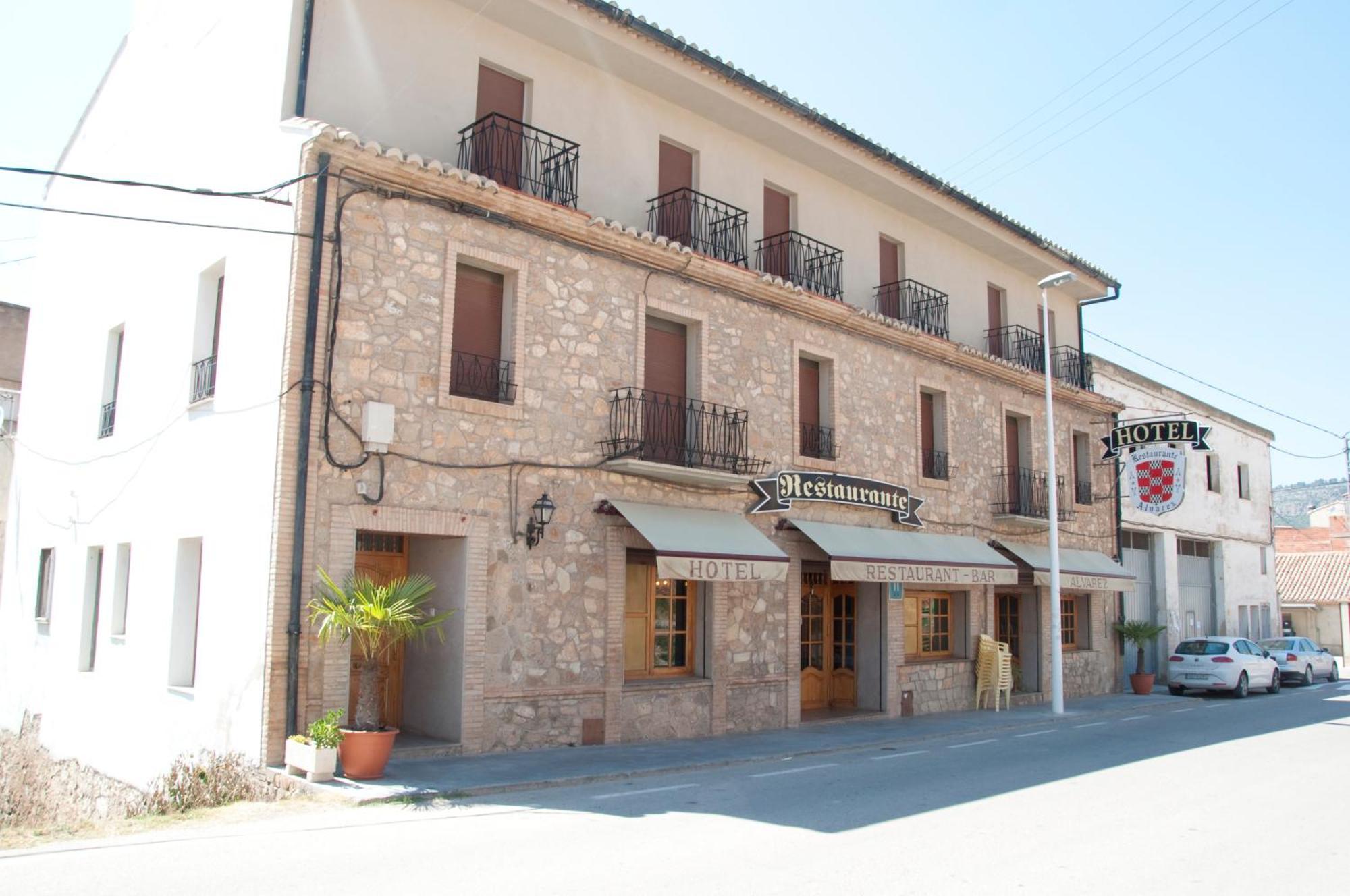 Hotel Alvarez Tuéjar Εξωτερικό φωτογραφία