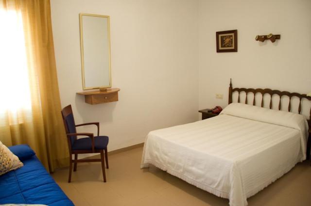 Hotel Alvarez Tuéjar Δωμάτιο φωτογραφία