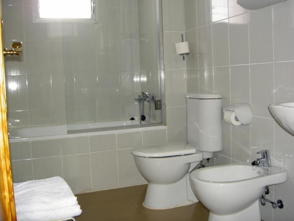 Hotel Alvarez Tuéjar Δωμάτιο φωτογραφία